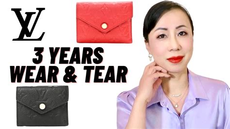 louis vuitton zoe wallet youtube|LOUIS VUITTON VICTORINE VS ZOE WALLET WEAR & TEAR AFTER 3 YEARS .